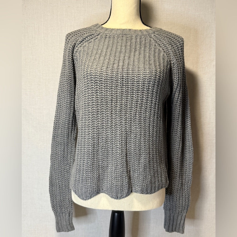 American Eagle Outfitters Textured Gray Sweater